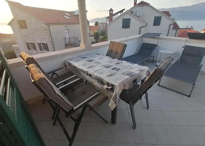 Ruza Vjetrova Postira