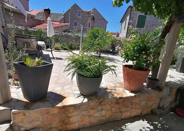 Ruza Vjetrova דירה