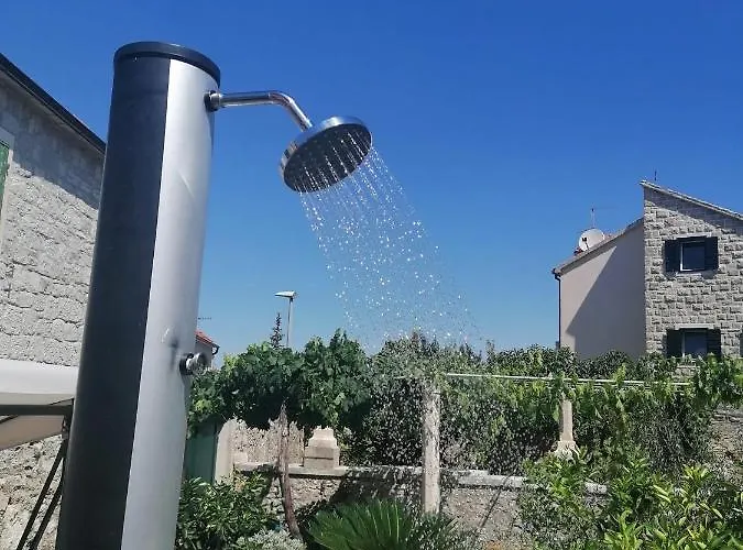 Ruza Vjetrova Appartement Postira